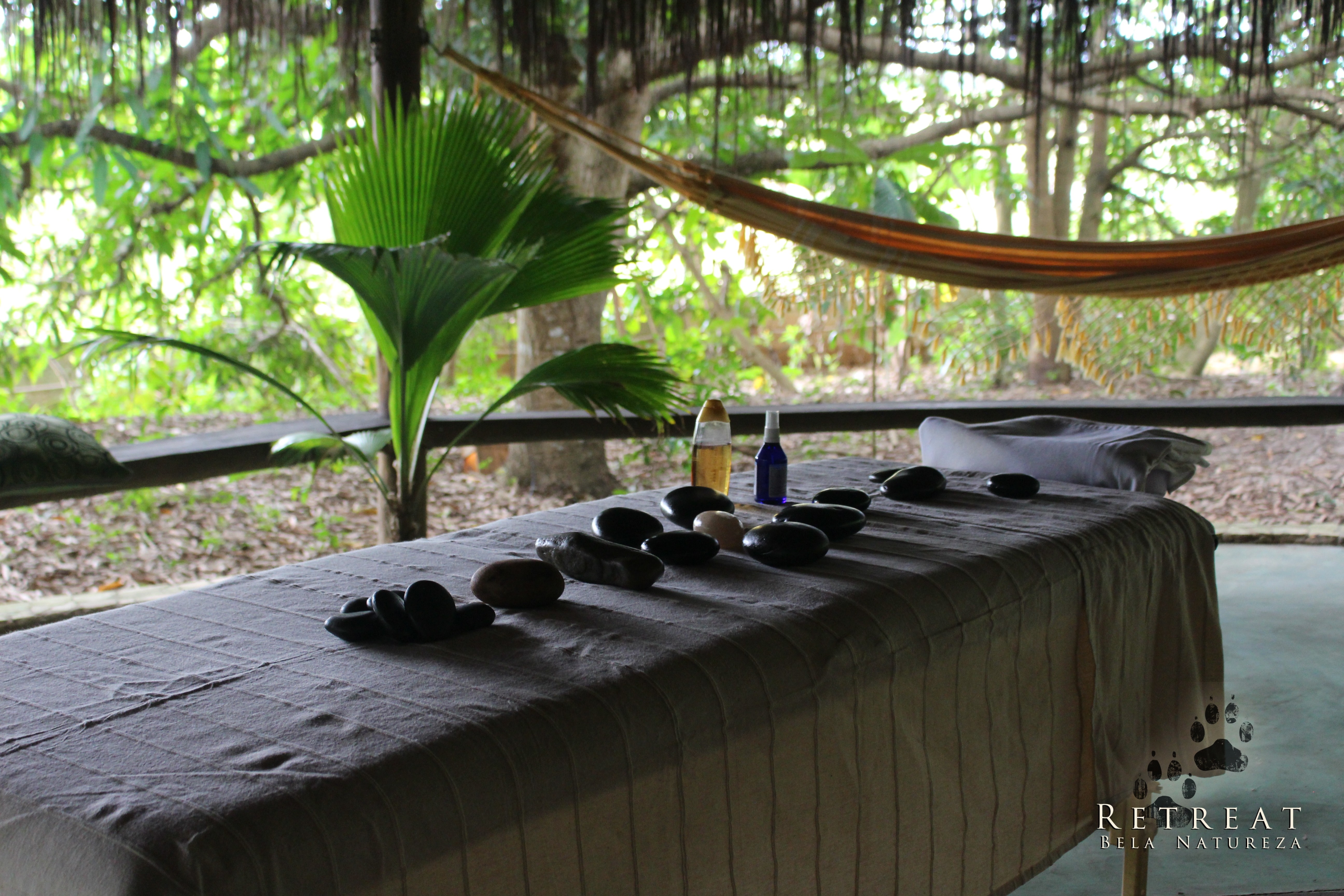 Hot Stones Massage